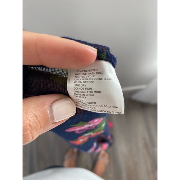 Floral Infinity Scarf - Picture 5 of 7